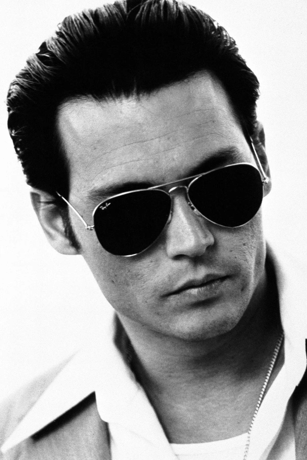 Johnny Depp a Fedőneve: Donnie Brasco főszerepében.