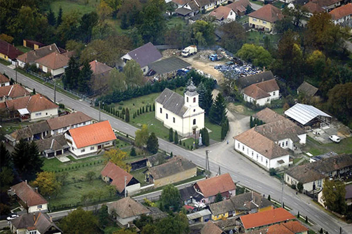 Parád a magasból fotózva.