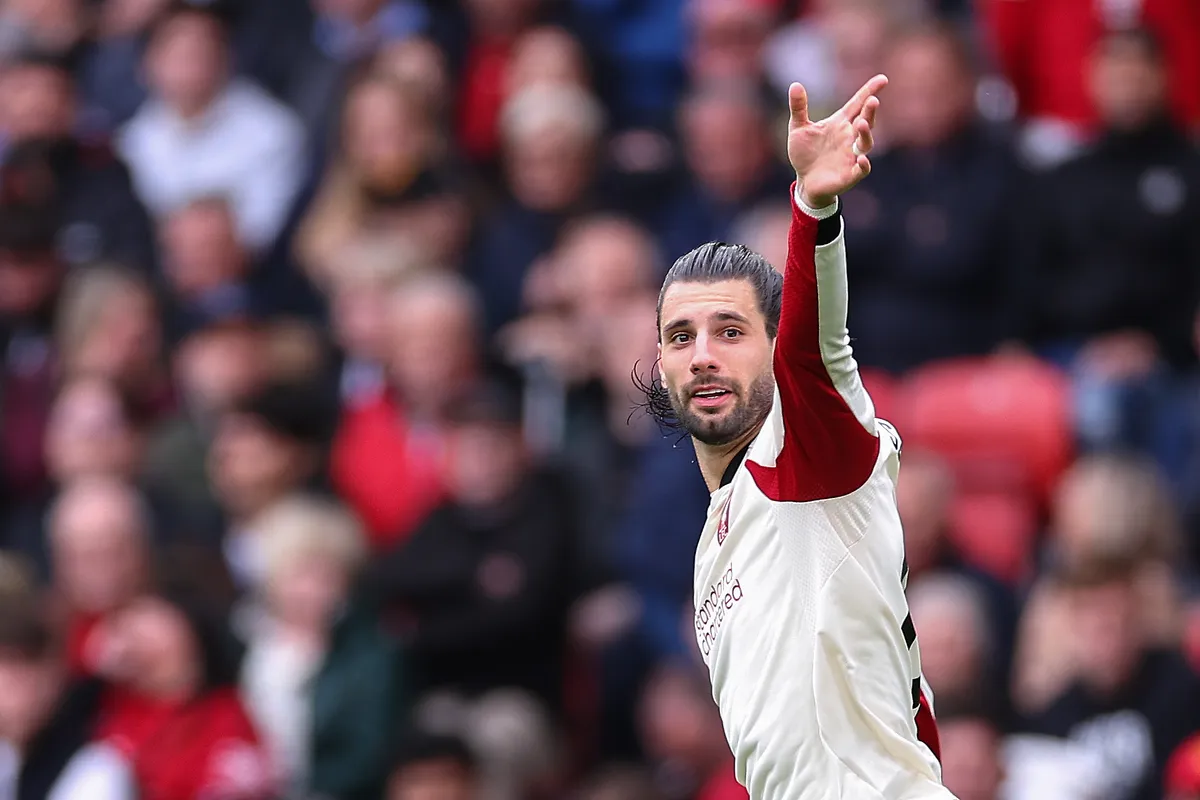 Szoboszlai Dominik gólt és gólpasszt szerzett a Manchester United-Liverpool rangadón