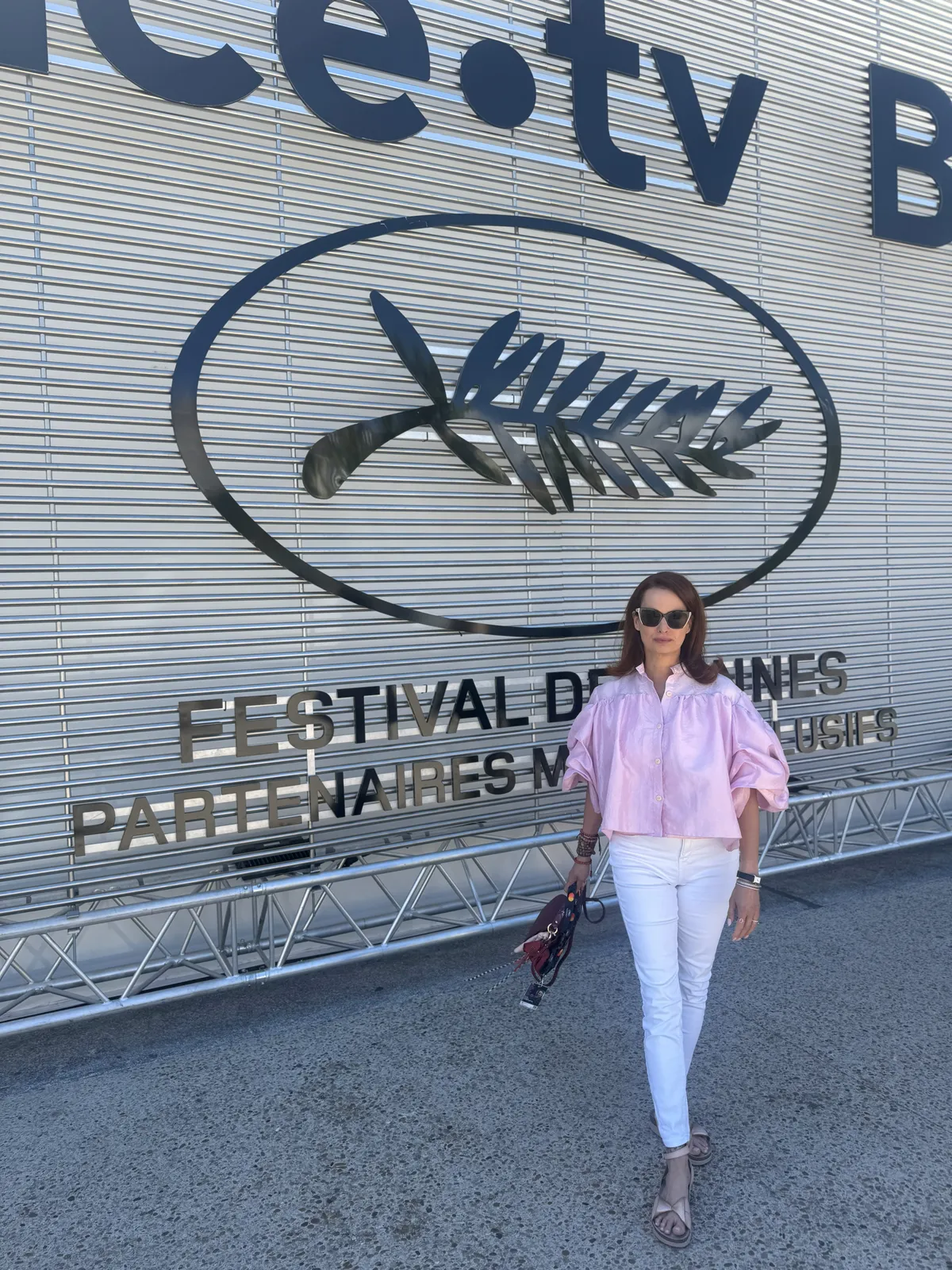 Dobó Kata a Cannes-i Marché du Film Fesztiválon a Még egy kívánság rendezőjeként.