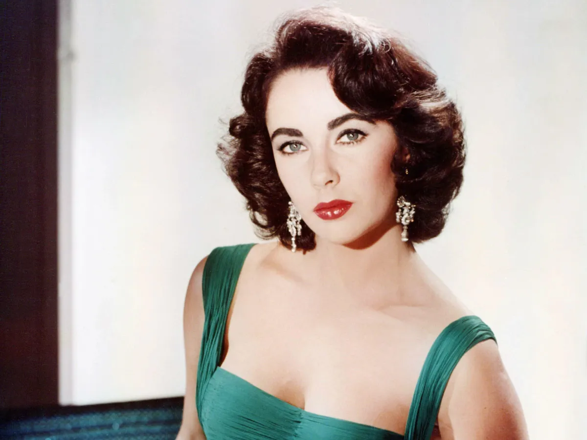 Elizabeth Taylor szépségtrükkjei még ma is megállják a helyüket.