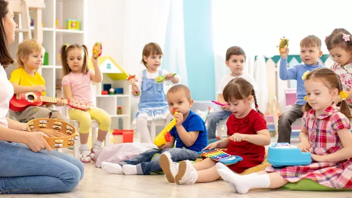 Gyermekotthon-vezető Gulyás Gergelyék adományáról