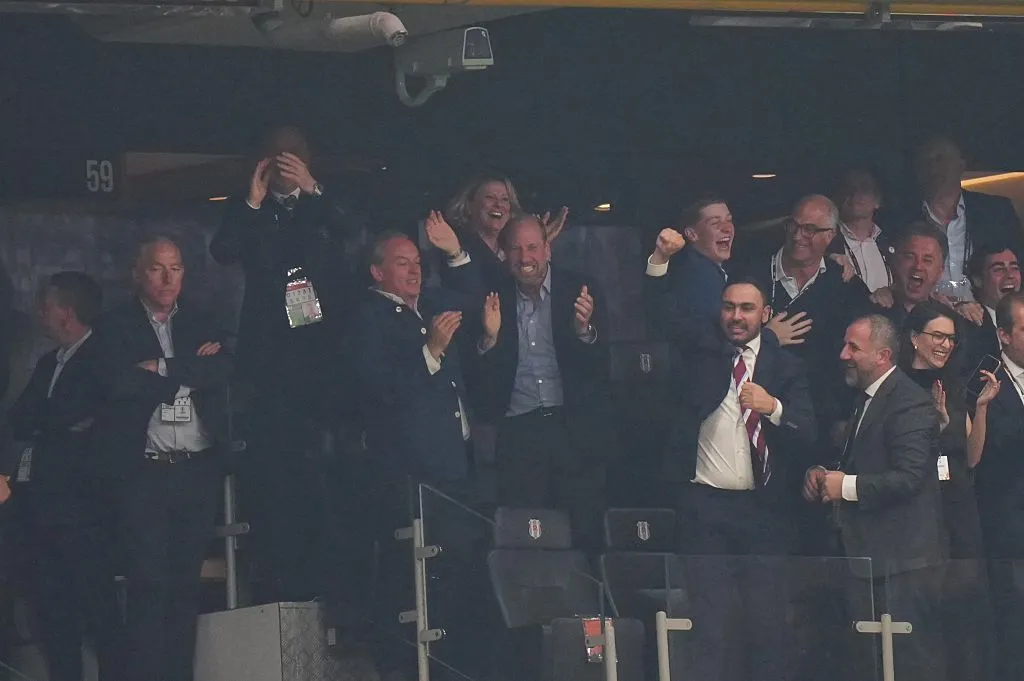 Freiburg v Aston Villa - UEFA Europa League final