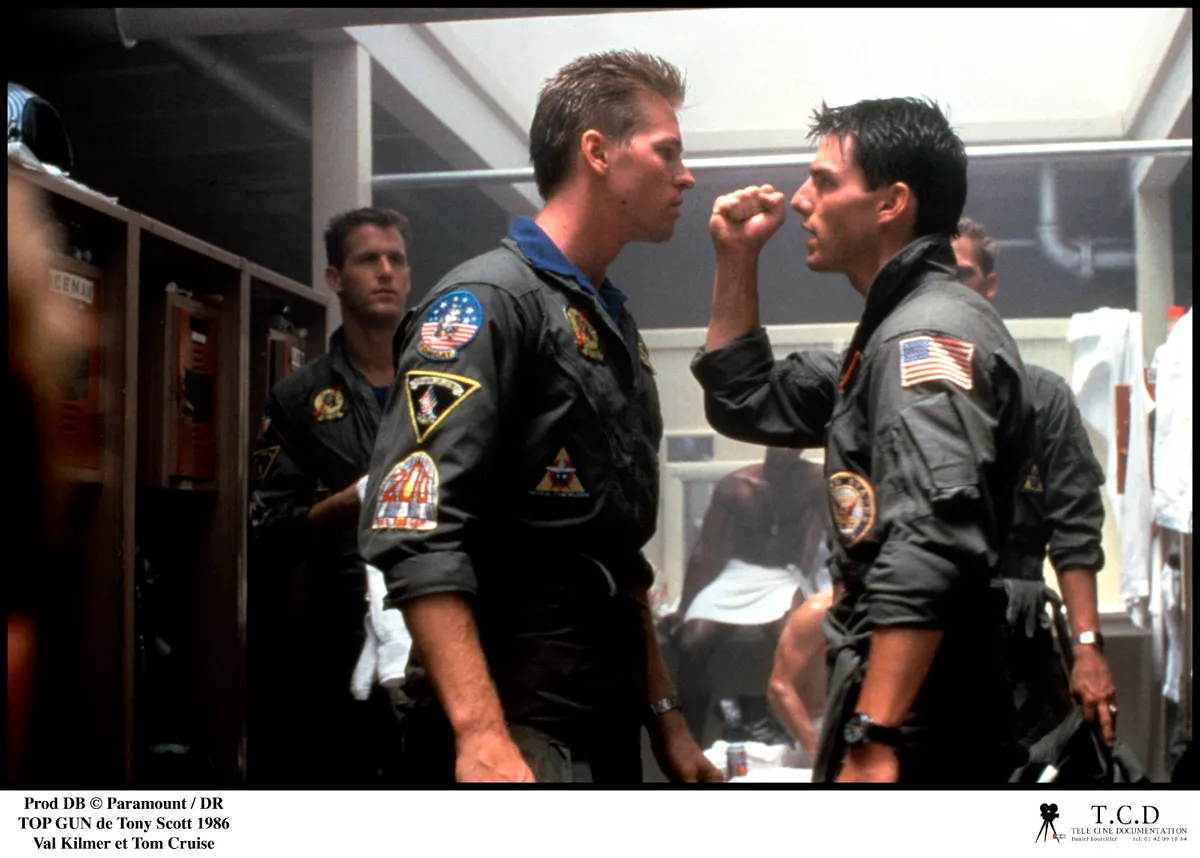 Val Kilmer és Tom Cruise a Top Gun című film egyik jelenetében.