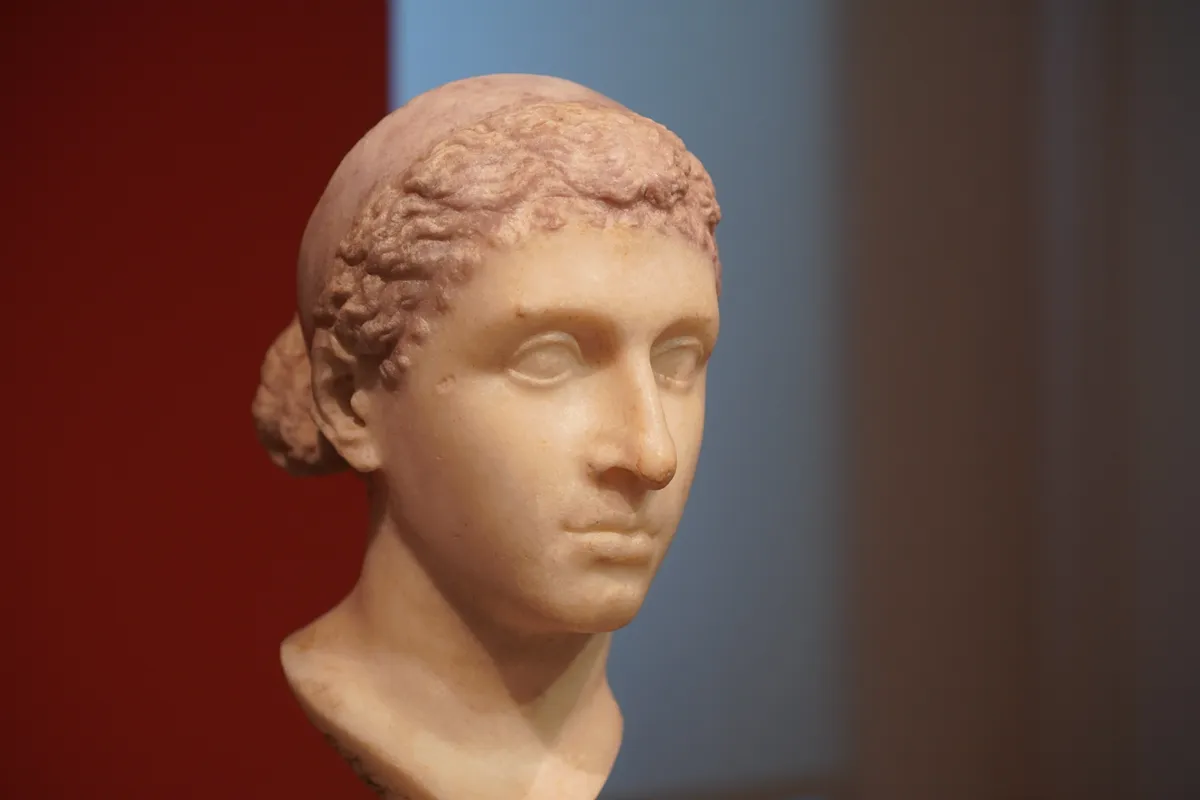 A berlini Altes Museum Kleopátra-szobra.