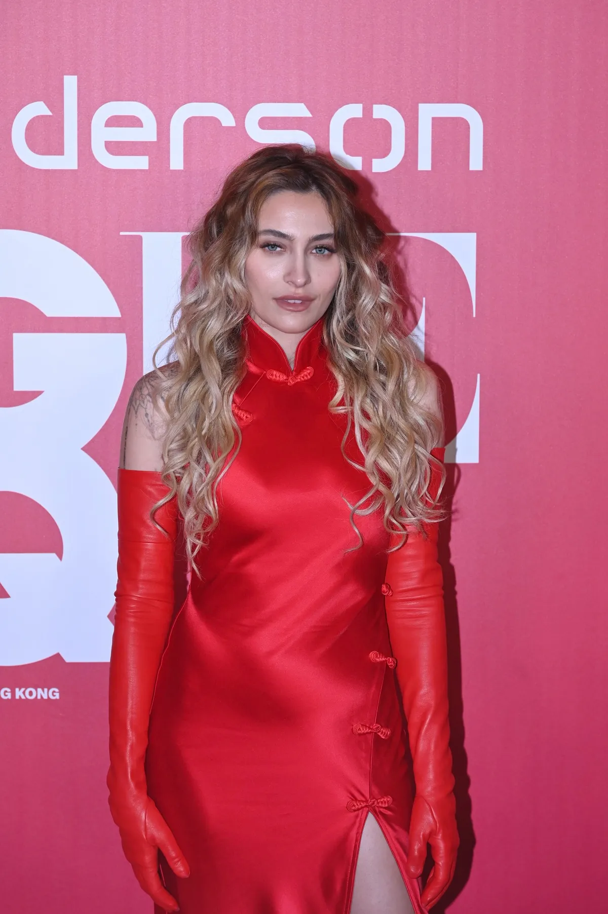 Paris Jackson lánya továbbá kérvényezheti saját jogi költségeinek megtérítését is