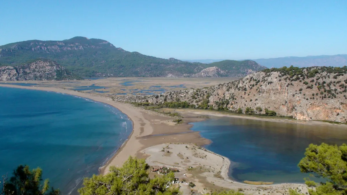 Az Iztuzu-part a törökországi Dalaman mellett.
