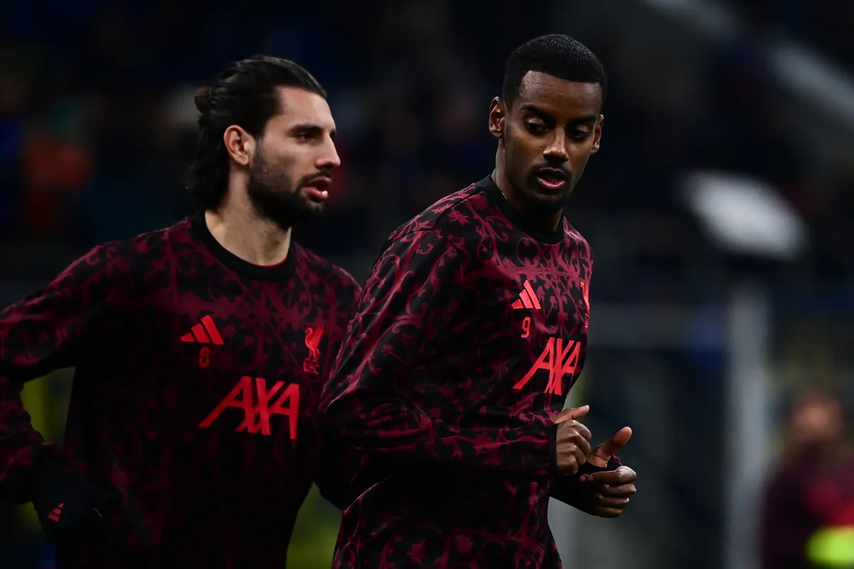 Alexander Isak kihagyja a Manchester United-Liverpool rangadót