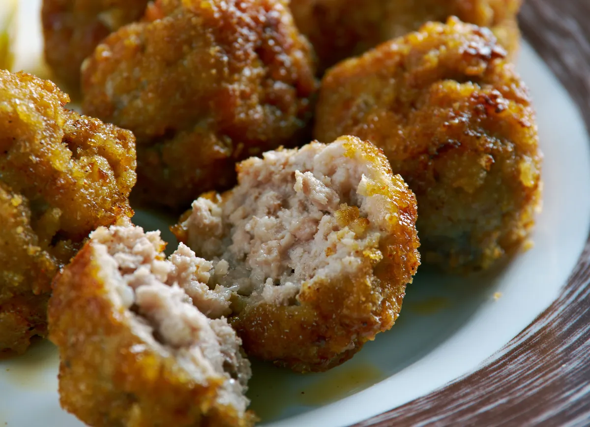 Fasírt recept alapján készült ebéd.