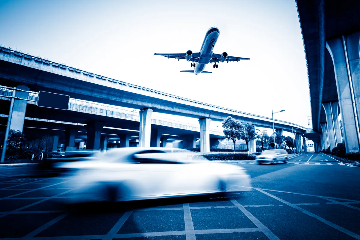 A dubaji Dubai International Airport jelenleg a világ egyik legforgalmasabb nemzetközi repülőtere.