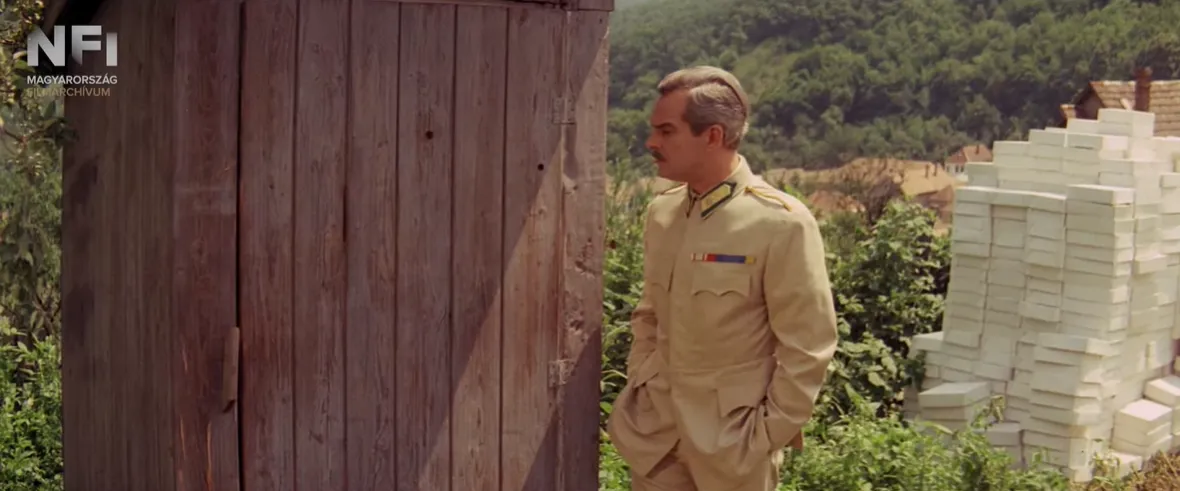 Latinovits Zoltán, az Isten hozta, őrnagy úr! főszerepében óriási alakított.