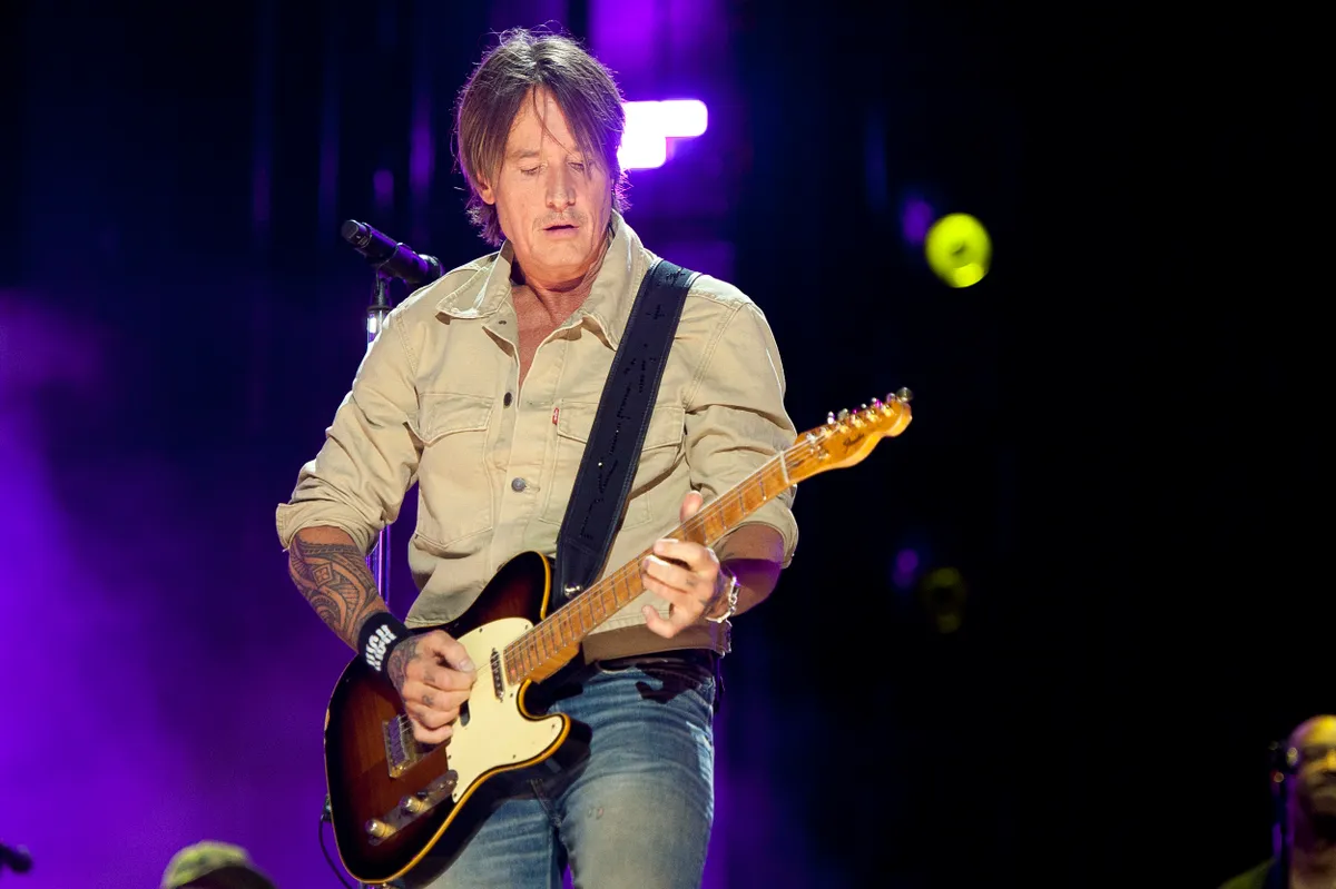 Keith Urban válása óta beletemetkezett a zenélésbe