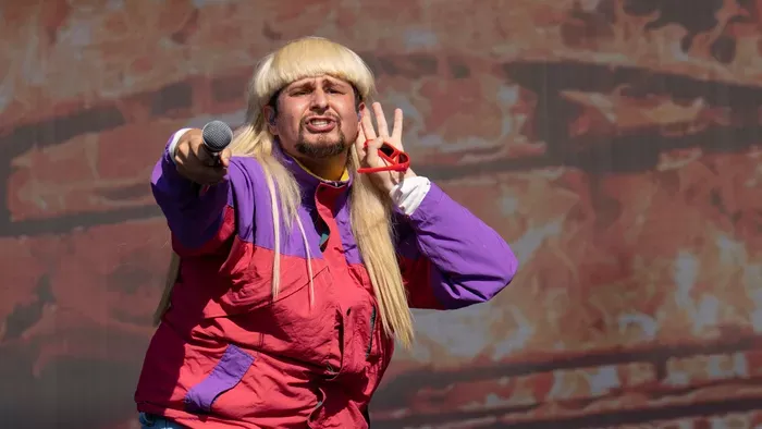 Gyász: Helikopterbalesetben elhunyt Oliver Tree