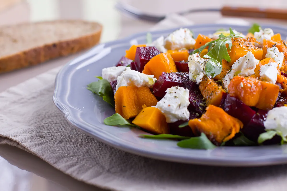Healthy,Vegetable,Salad,With,Some,Feta,Cheese