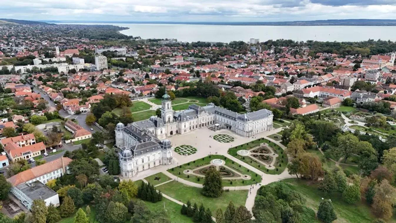 Felejtsd el a zsúfolt strandokat – Keszthely titkai egy felejthetetlen nyári utazáshoz