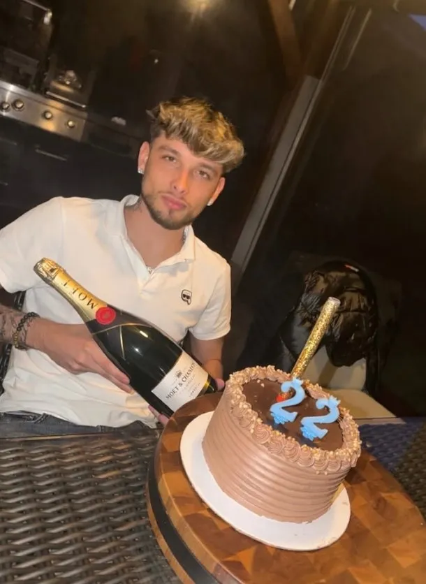Bárány Aurél áprilisban lett 22 éves.
