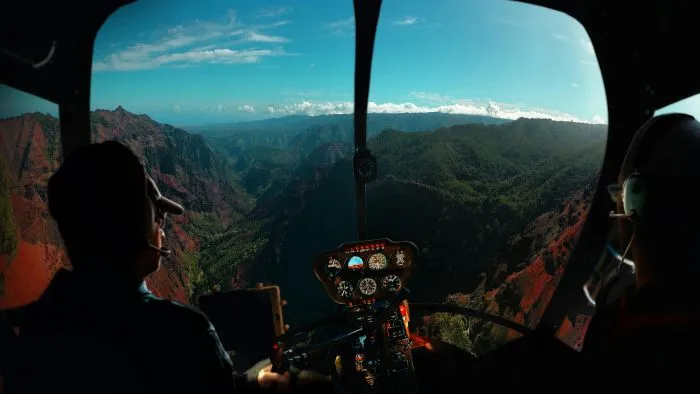 Lezuhant egy helikopter, mégis mindenki túlélte