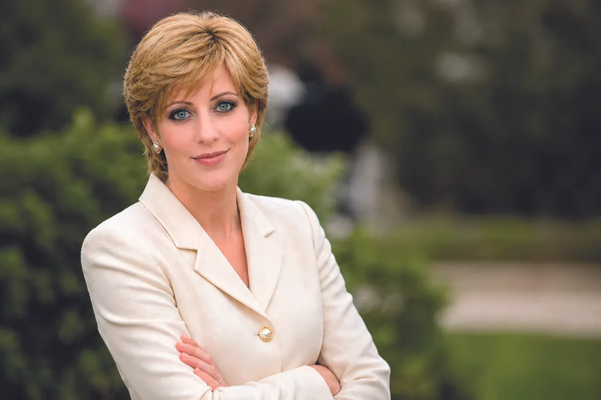 Diana hercegné hivatalos hasonmása Képli Barbara