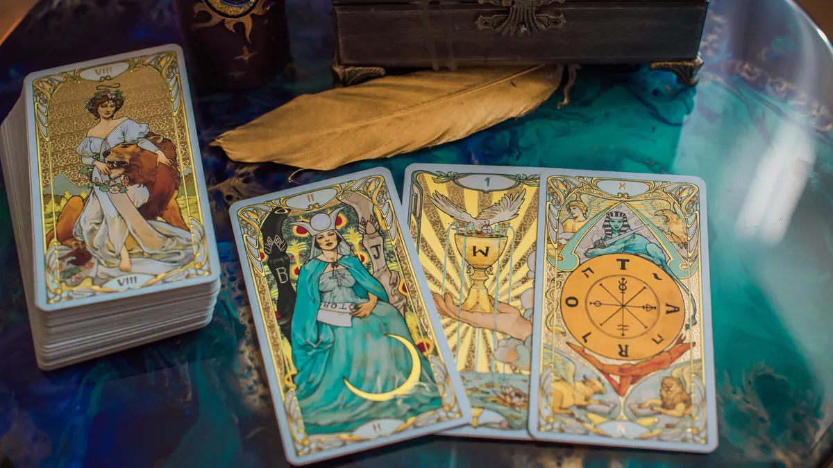 Válassz egy tarot-kártyát, és olvasd el, milyen fo