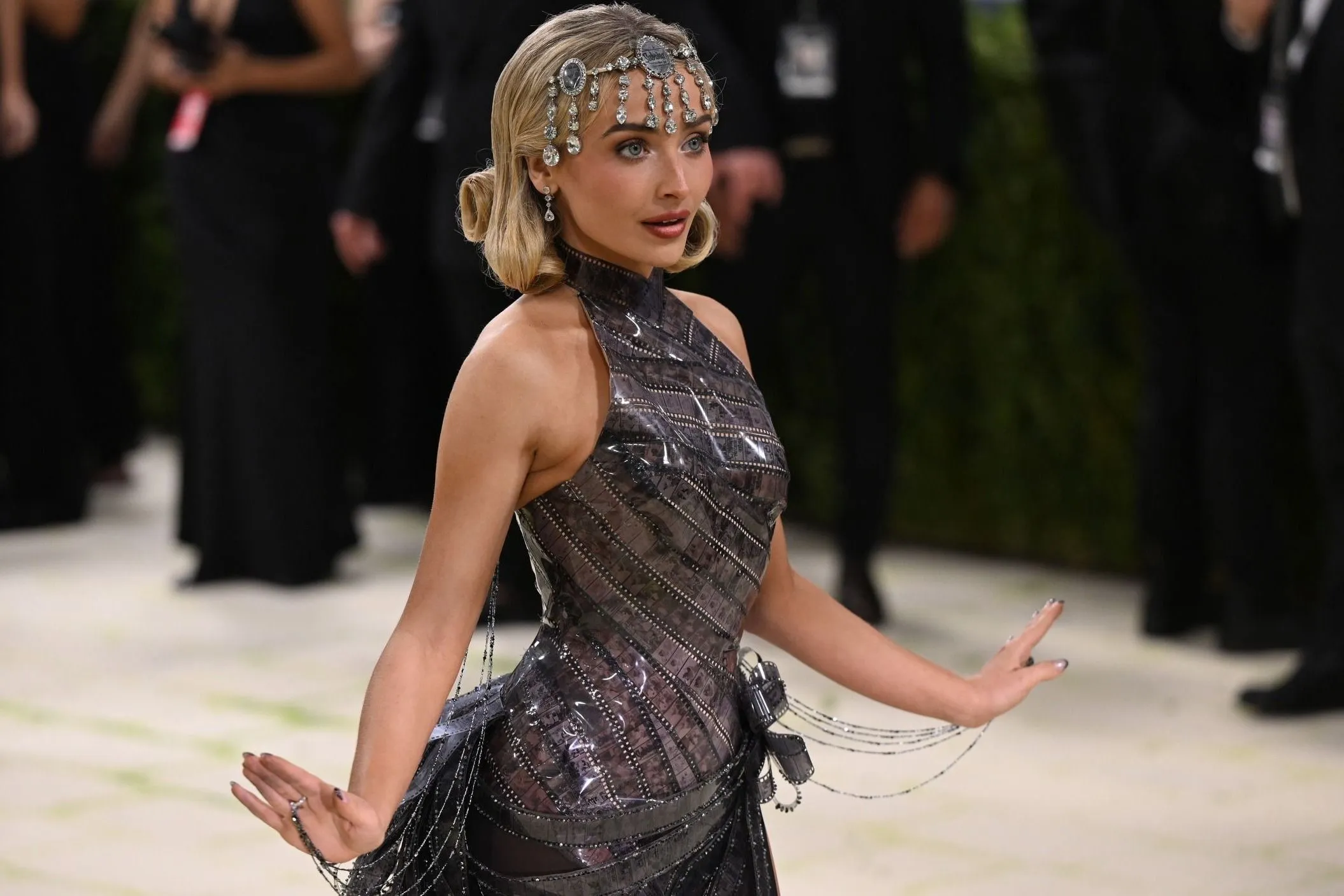 Sabrina Carpenter távoltartási végzést kért zaklatója ellen