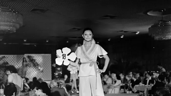 Így néztek ki a legendás divatbemutatók régen - Galéria