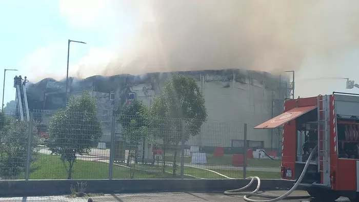 Pokoli lángokkal küzdenek Nyírbátorban