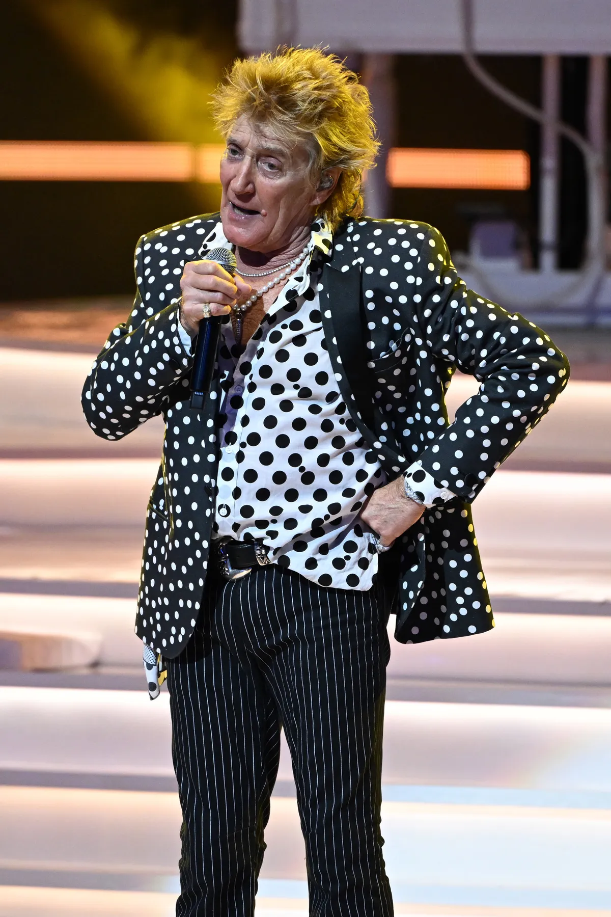 Rod Stewart utolsó pillanatban mondta le a Las Vegas-i koncertjét egy gégegyulladás miatt