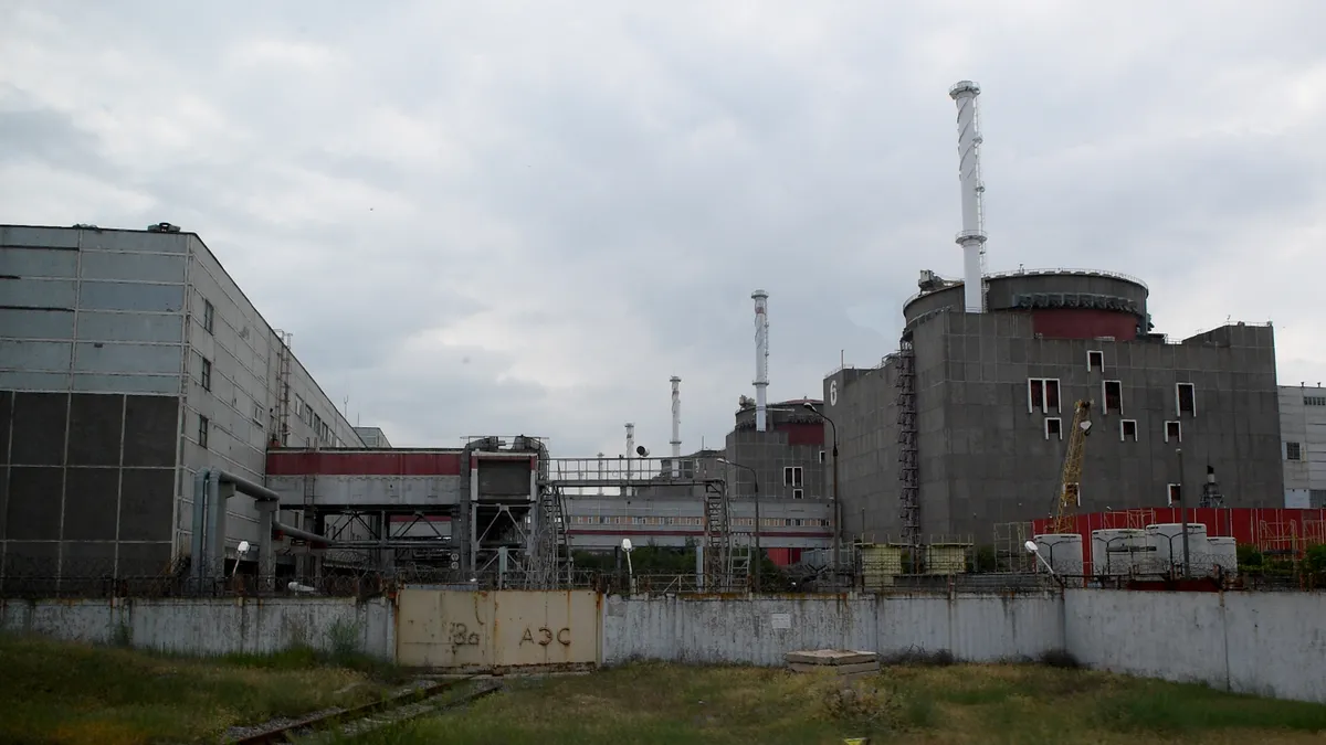 Súlyos baleset történt Európa legnagyobb atomerőművében: nukleáris katasztrófa fenyeget
