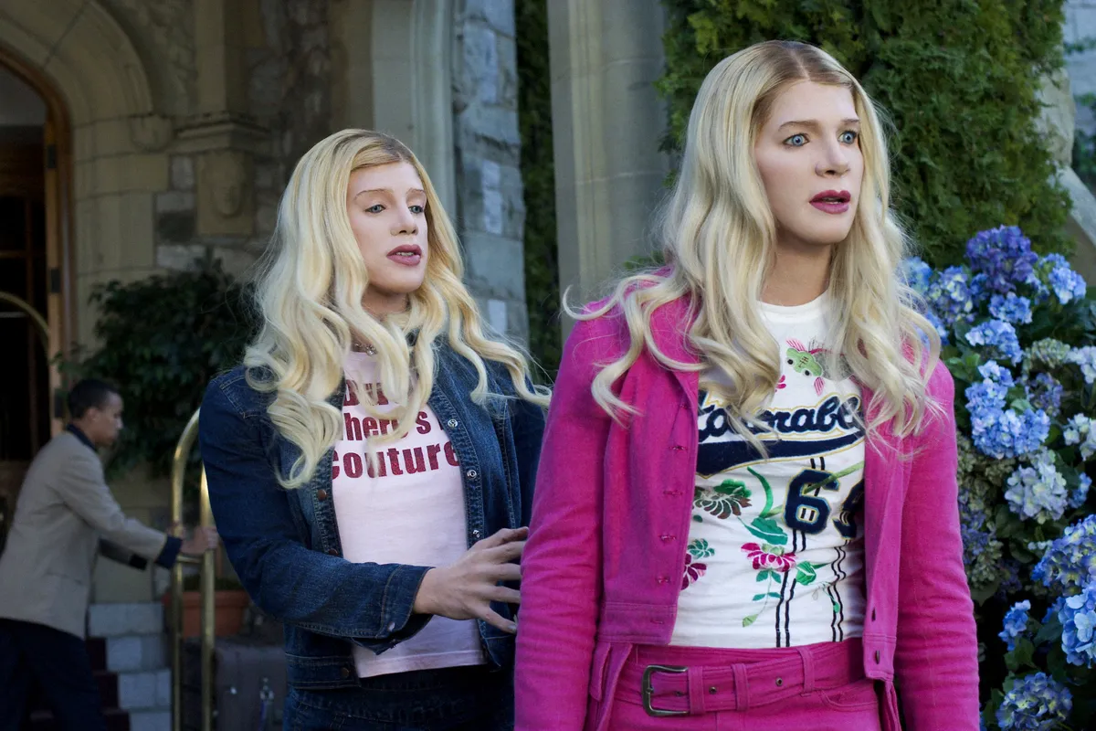 A Horrorra akadva 6 készítőit, Marlon Wayans-t és Shawn Wayans-t attól kérdezik: Lesz Feketék fehéren 2?