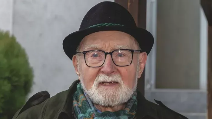 „Nagyon épülök lefele” – Megszólalt a 99 éves Baranyi László