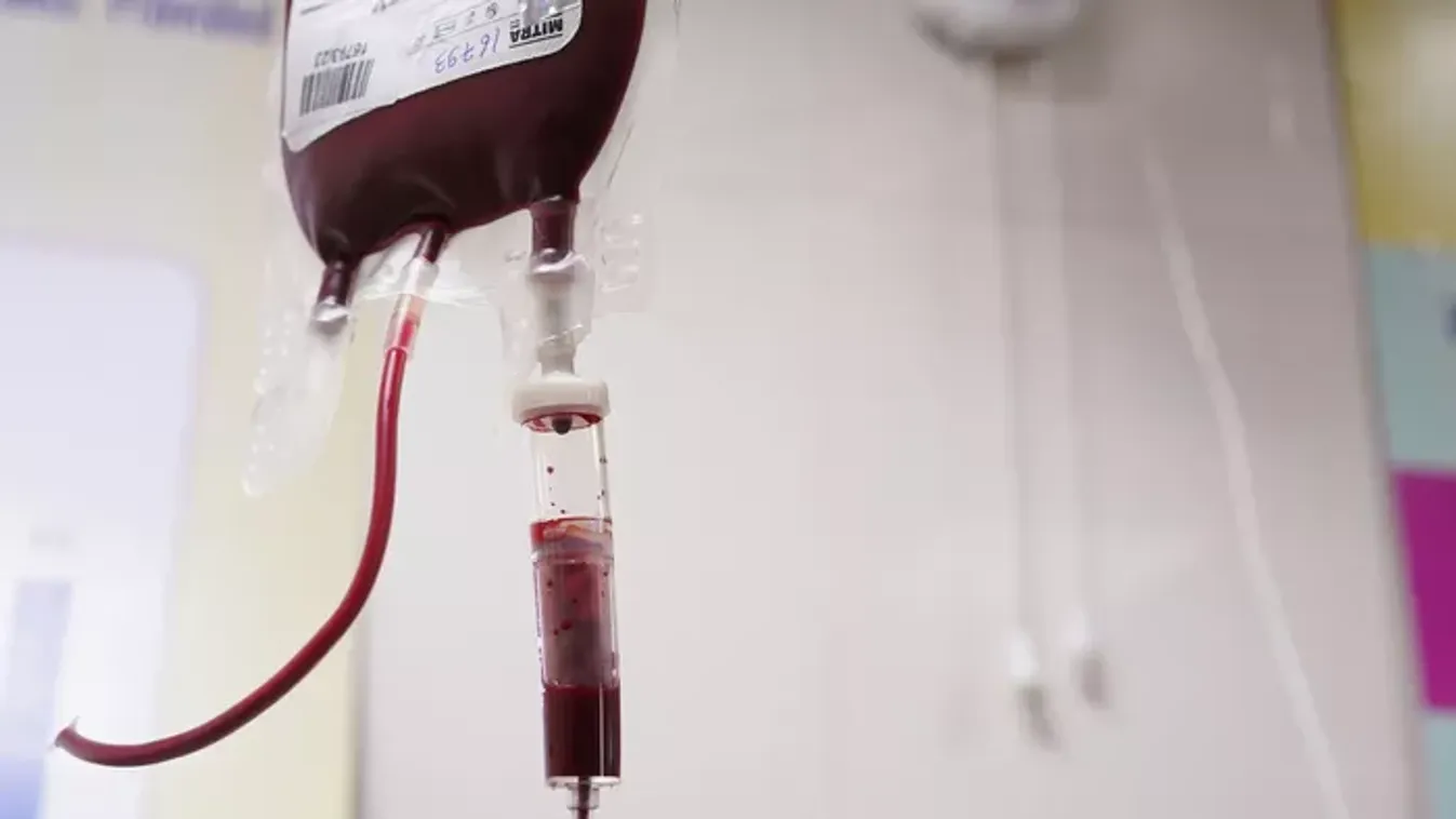 Hét liter vért veszített a 13 éves kisfiú, az orvosok közölték az apával, hogy készüljön fel a legrosszabbra