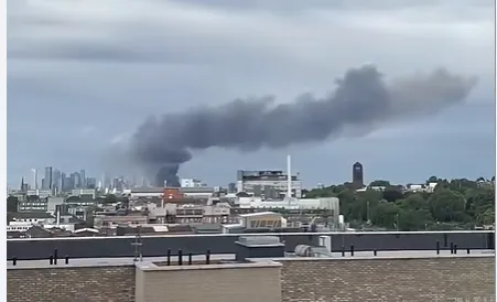 Tűzvész Londonban: 100 tűzoltó dolgozik a lángok oltásán Forrás: Facebook