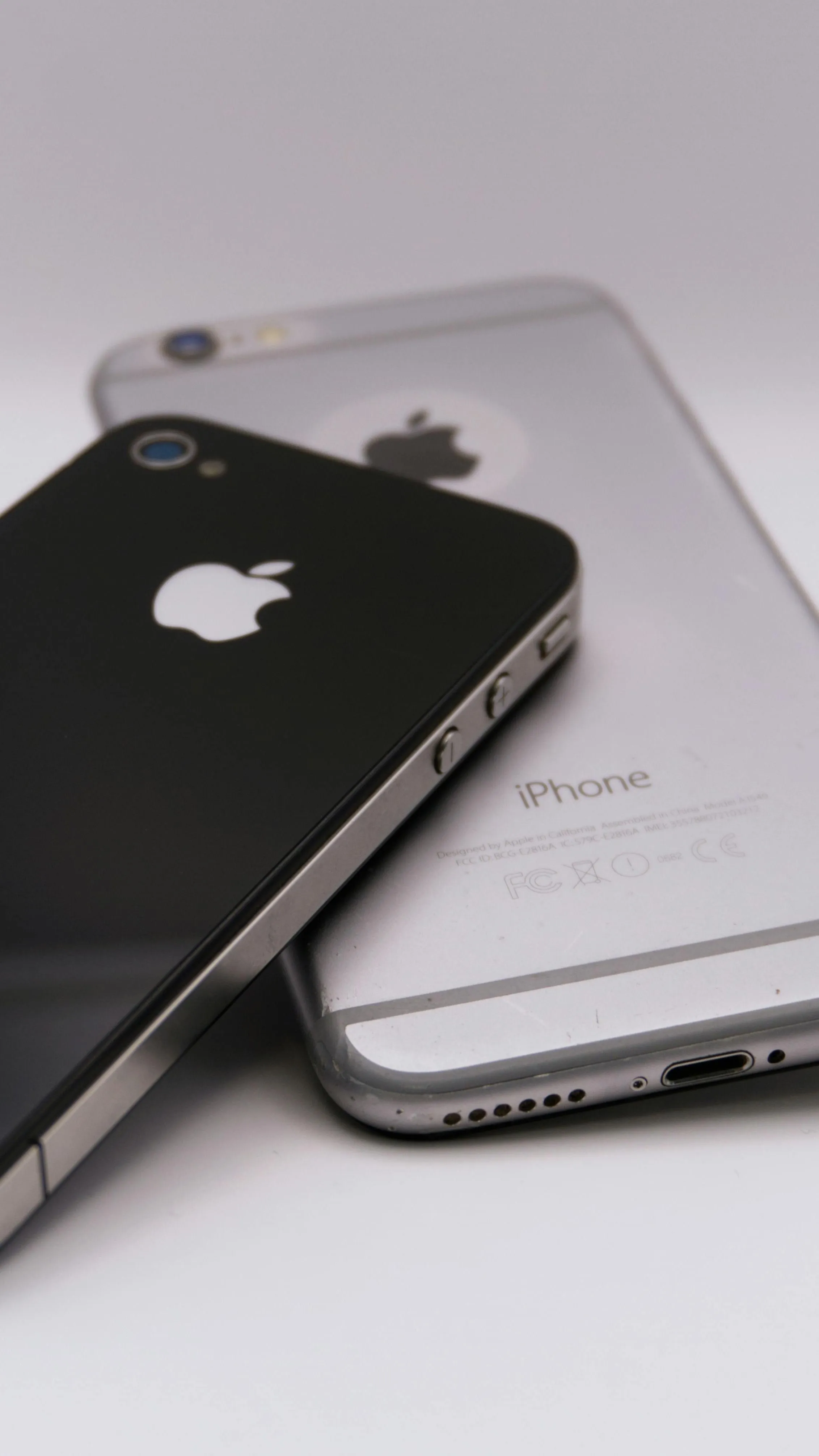 Vége a gombok korszakának az iPhone 18-nál?