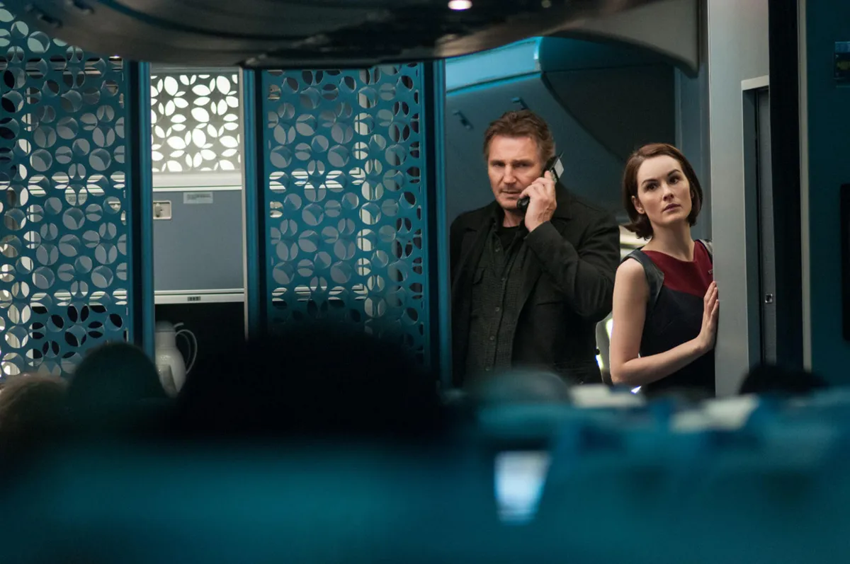 Liam Neeson a Non-Stop című filmben.