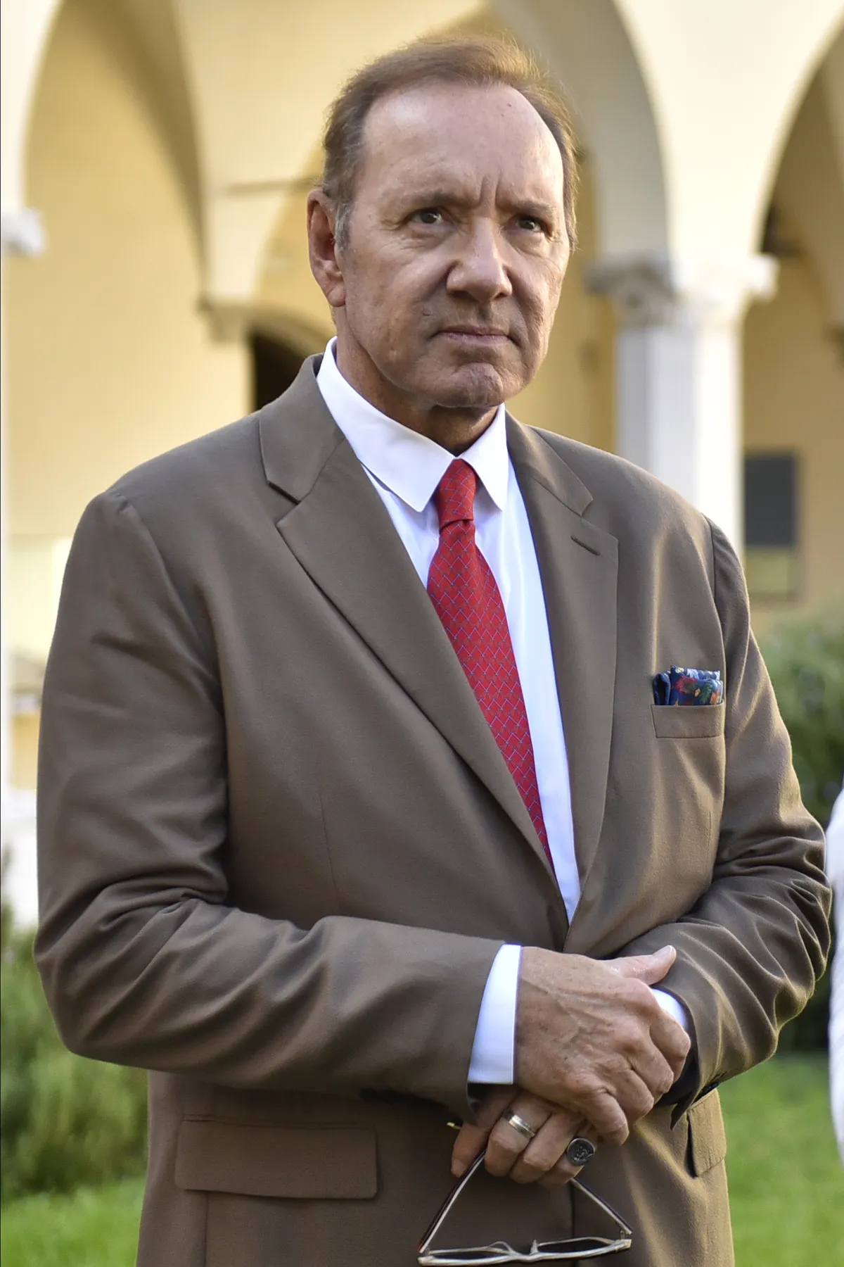Kevin Spacey-t szexuális zaklatással és visszaéléssel vádolta meg több férfi is