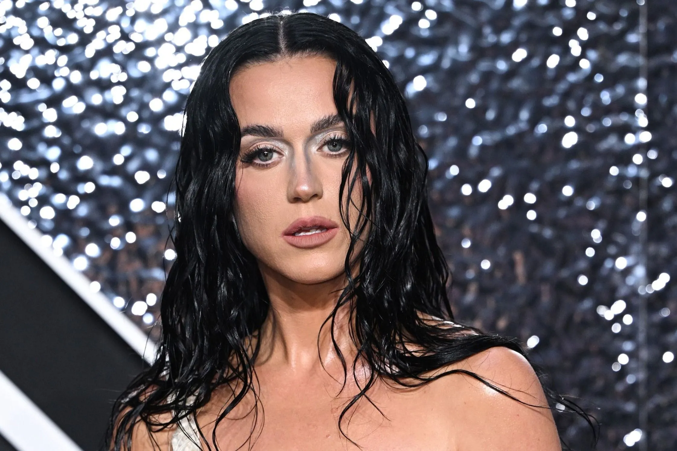 Hivatalos! Katy Perry nyilvánosan felvállalta új kedvesét