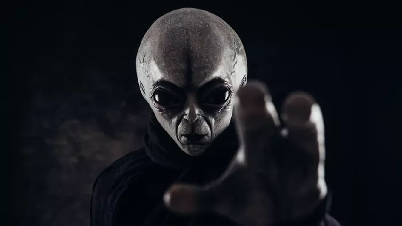 Üzentek az UFO-szakértők: ezt kell tennünk, ha jönnek az idegenek