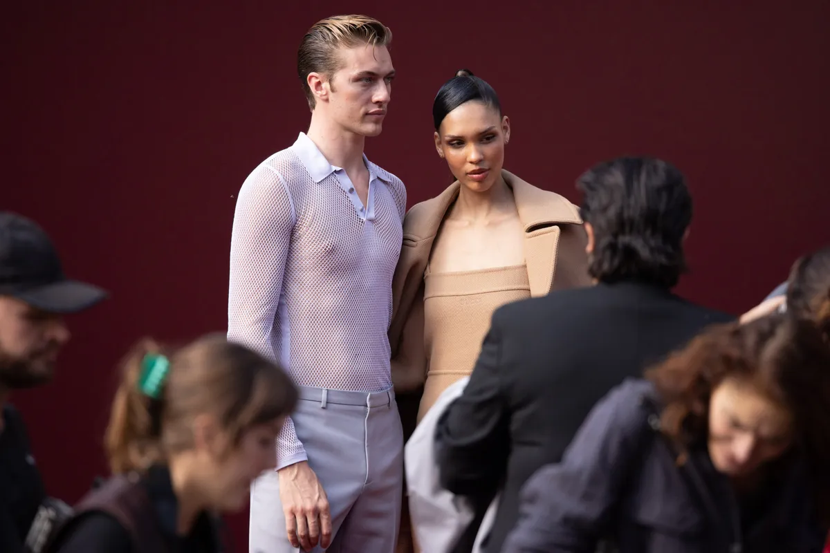 Nara Smith és Lucky Blue Smith összetart a lelkileg nagyon nehéz időszakban.