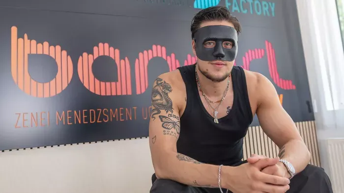 Még egy kívánság: T. Danny saját magával száll szembe?