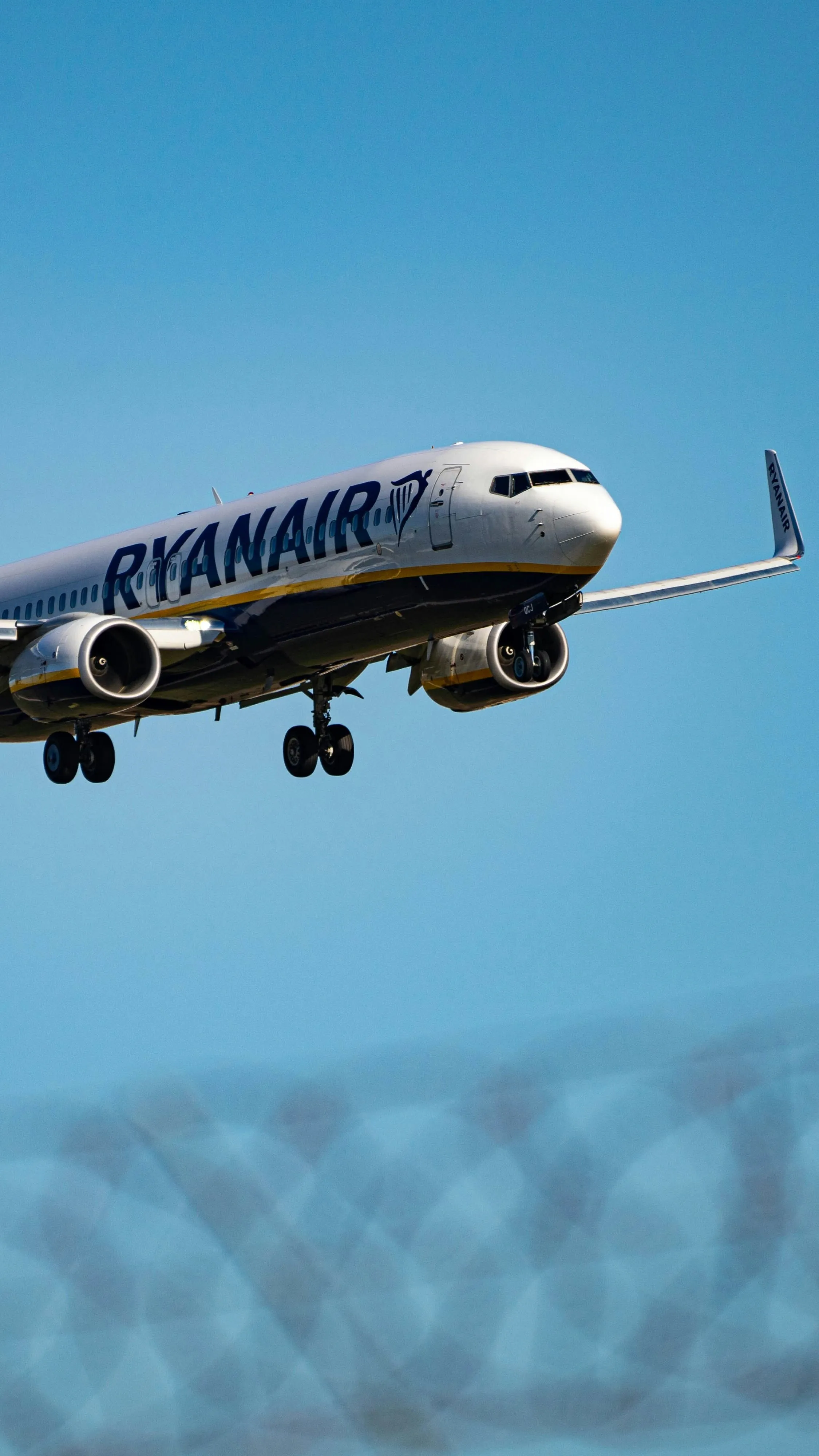 Dráma a Ryanair fedélzetén: egy magyar orvos mentette meg egy utas életét!