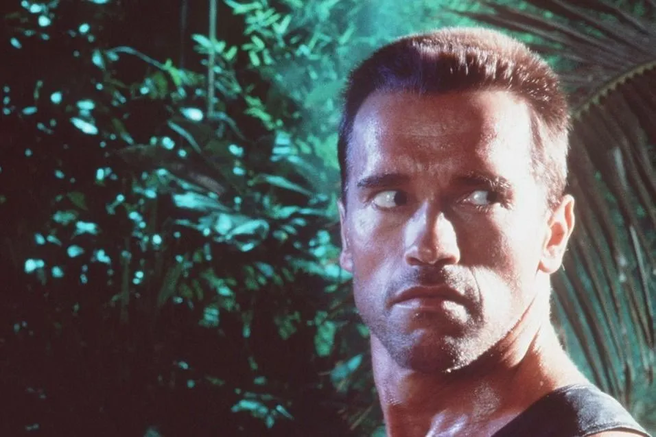 Üvöltözve rohant a magyar énekes Arnold Schwarzenegger után