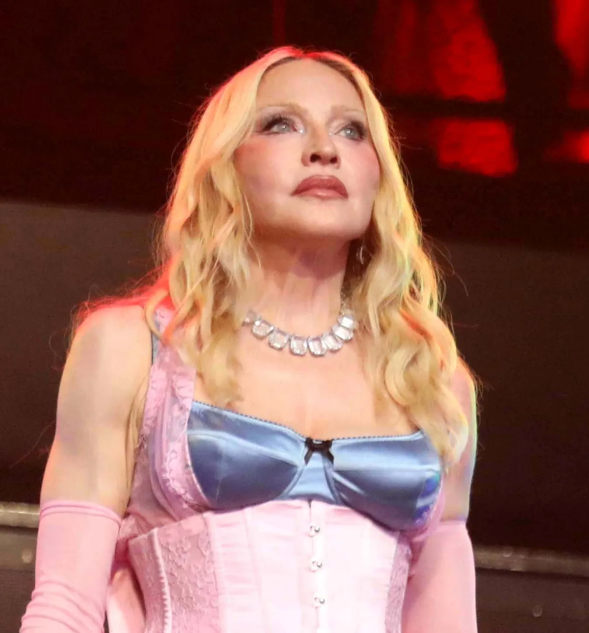 Madonna új albumán rengeteg személyes hangvételű szerzemény is helyet kapott