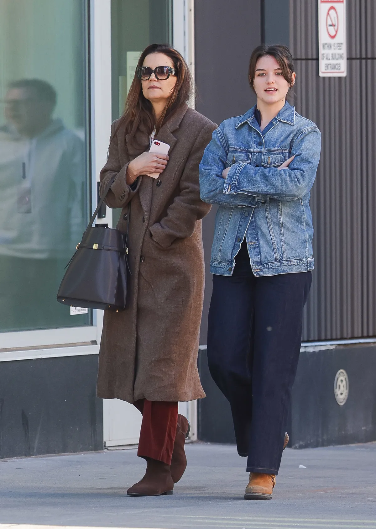 Tom Cruise lánya Katie Holmes második nevét, a Noelle-t vette fel apja vezetékneve helyett