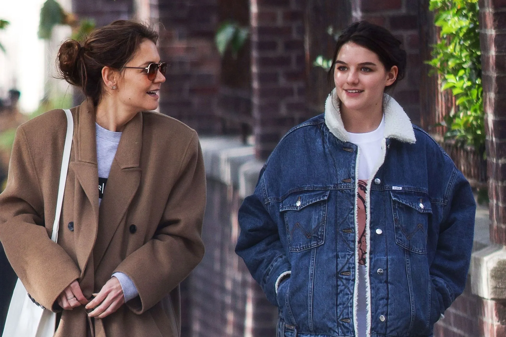 Tom Cruise és Katie Holmes lánya szülei nyomdokaiba lép