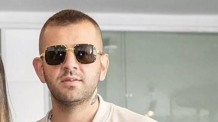 G.w.M és Lakatos Brendon kiosztotta a népet