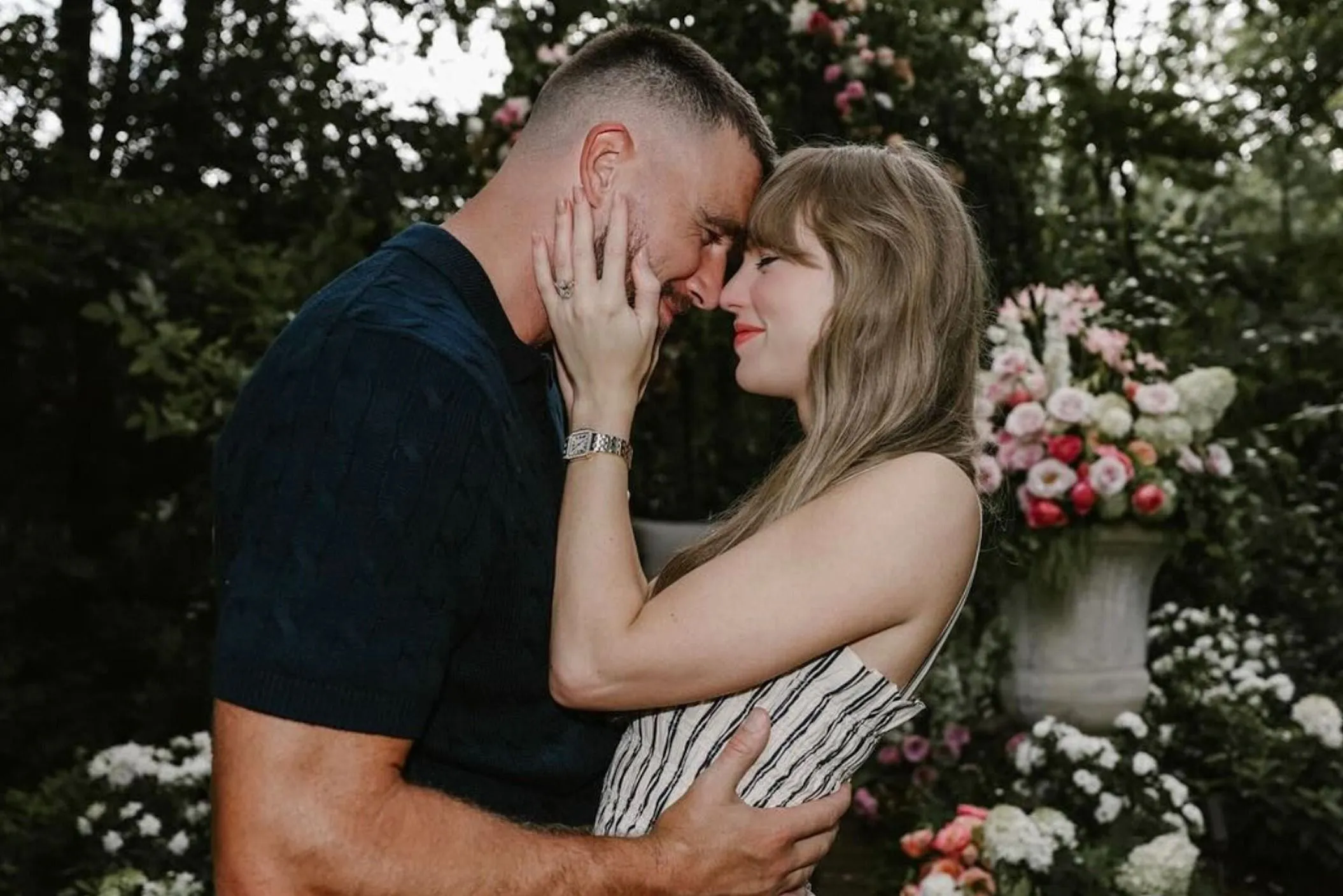 Adam Sandler adta férjhez Taylor Swiftet? Íme az álomesküvő