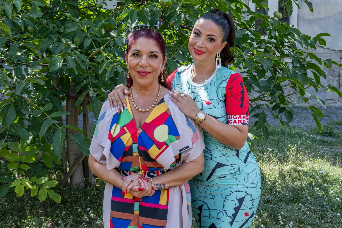 Bódi Margó és Gina igazán közel állnak egymáshoz.