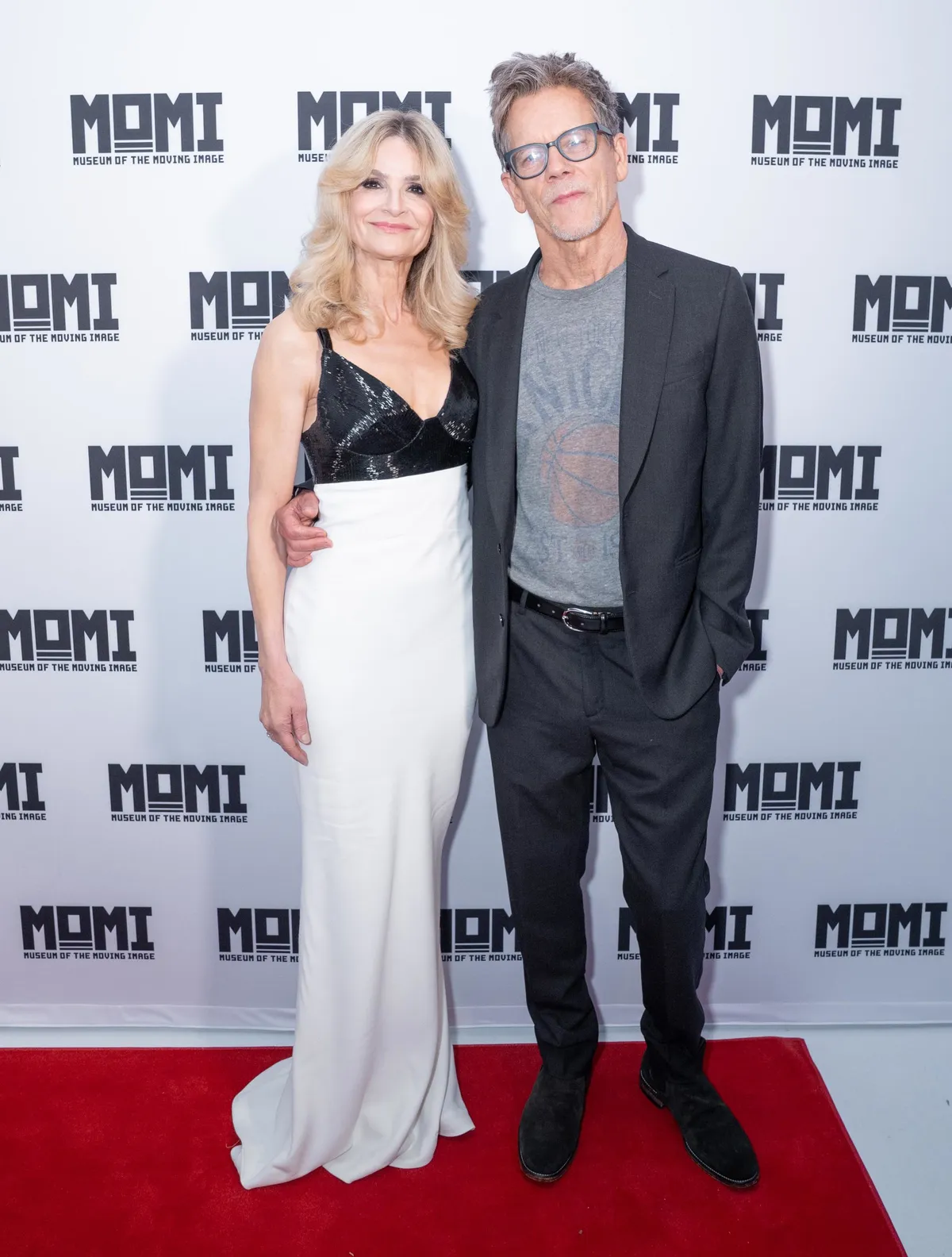 Kevin Bacon és Kyra Sedgwick párosa mindig mosolyogva pózol a vörösszőnyegen.