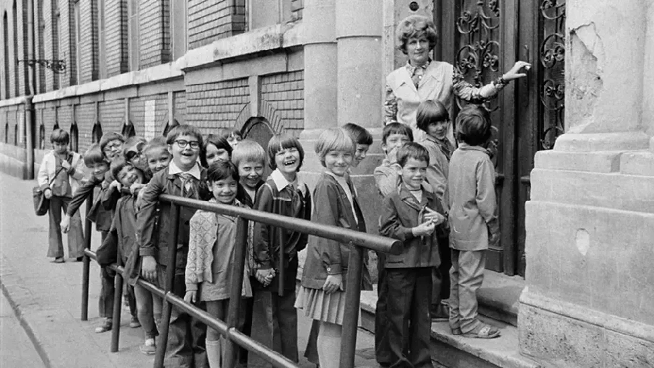 Retró kvíz az iskolakezdésről: emlékszel még, mivel indult a tanév régen?