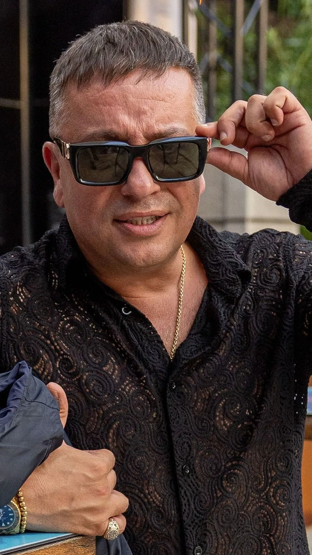 LL Junior továbblépett! Egy szőke hölggyel látták az éjszakában